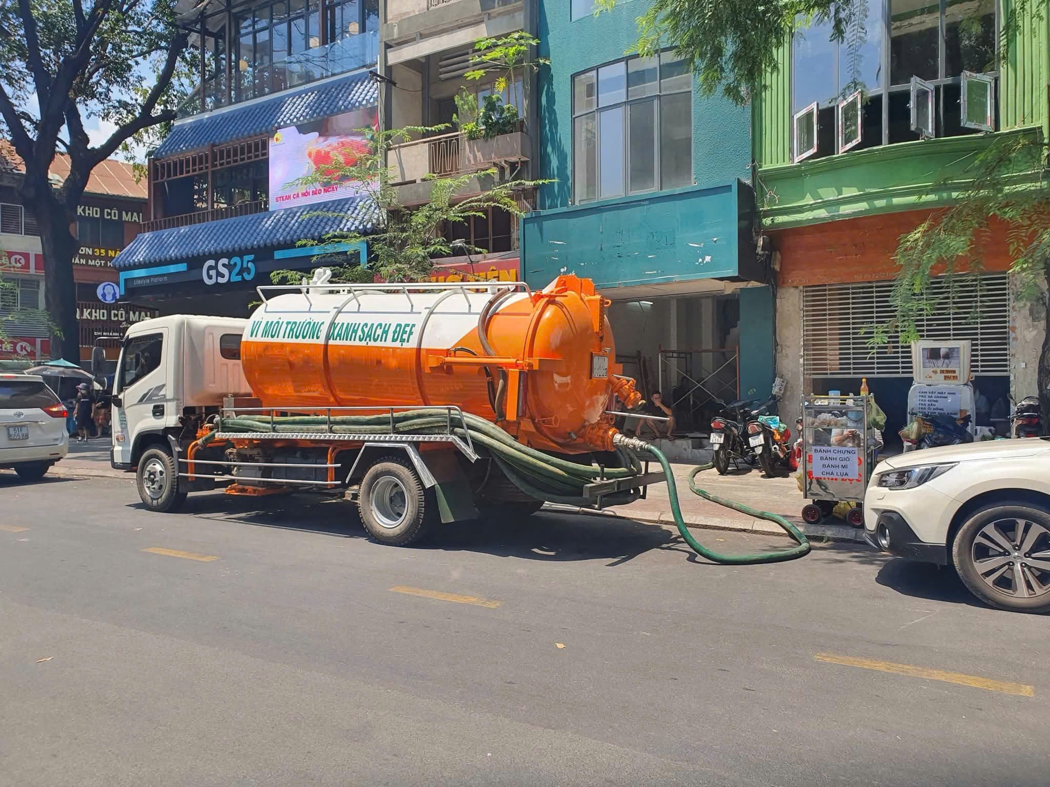 Hút bể phốt tại phố cổ Hà Nội — Thông Tắc Minh Hạnh phục vụ tại Đông Anh